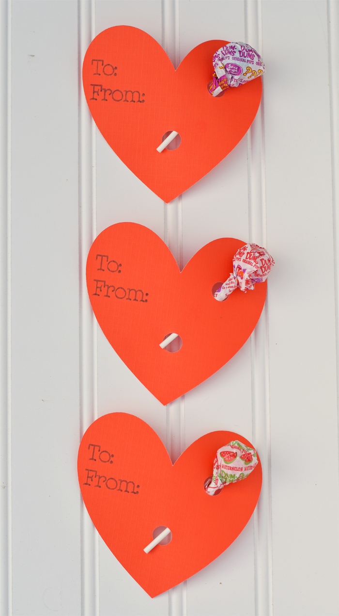 Valentine lollipop holder with cricut